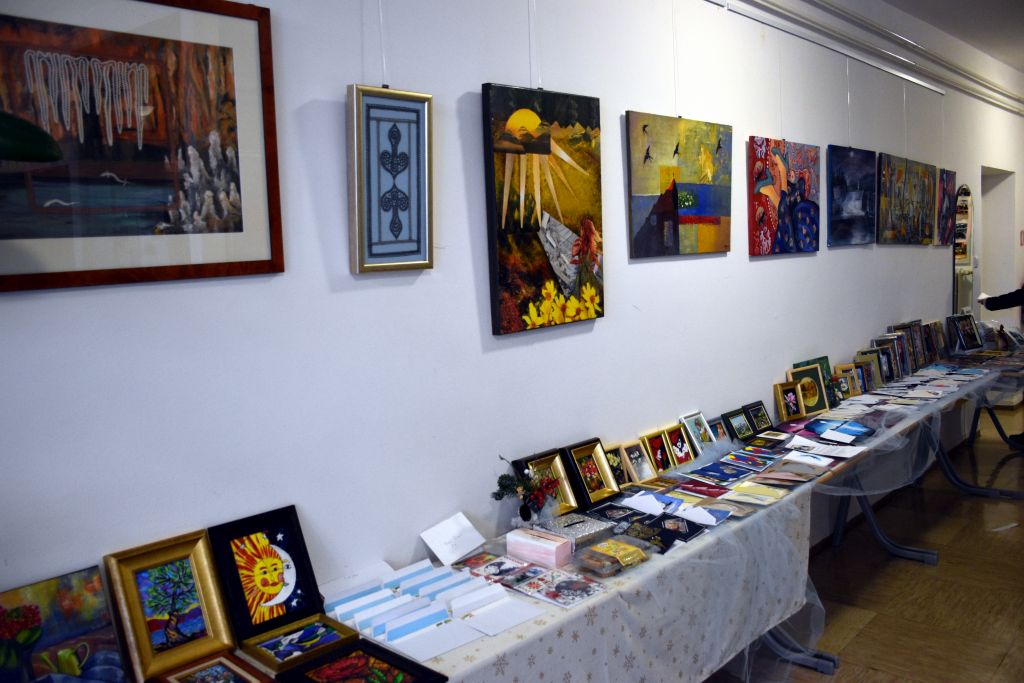 vabljeni-na-praznicni-bazar-do-12-12-2025