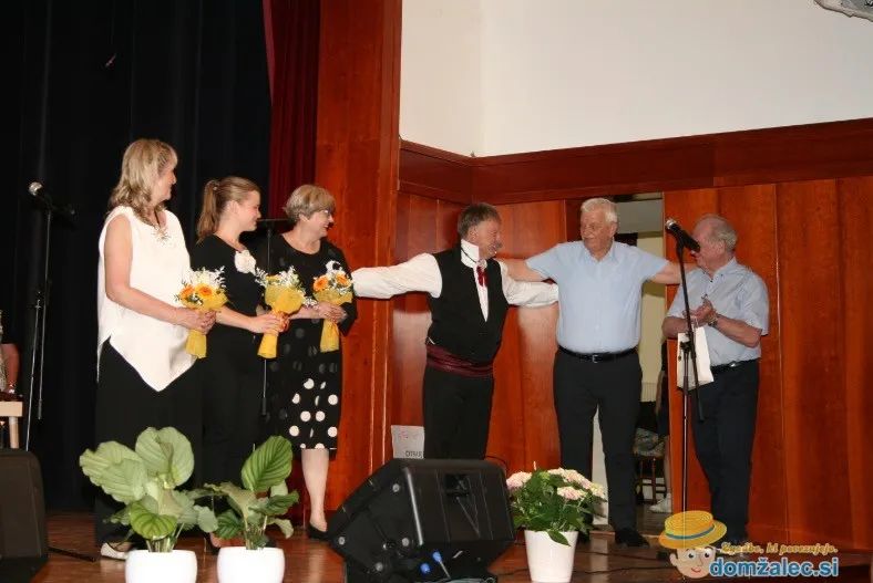 letni-koncert-glasbenih-studijskih-programov-drustva-lipa-domzale